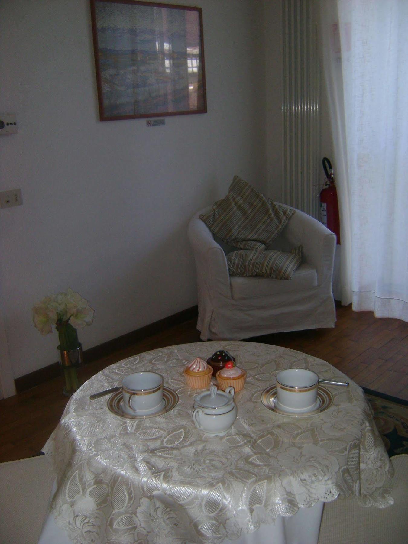 Garden Flat By Vatican Walls Rome Exterior photo